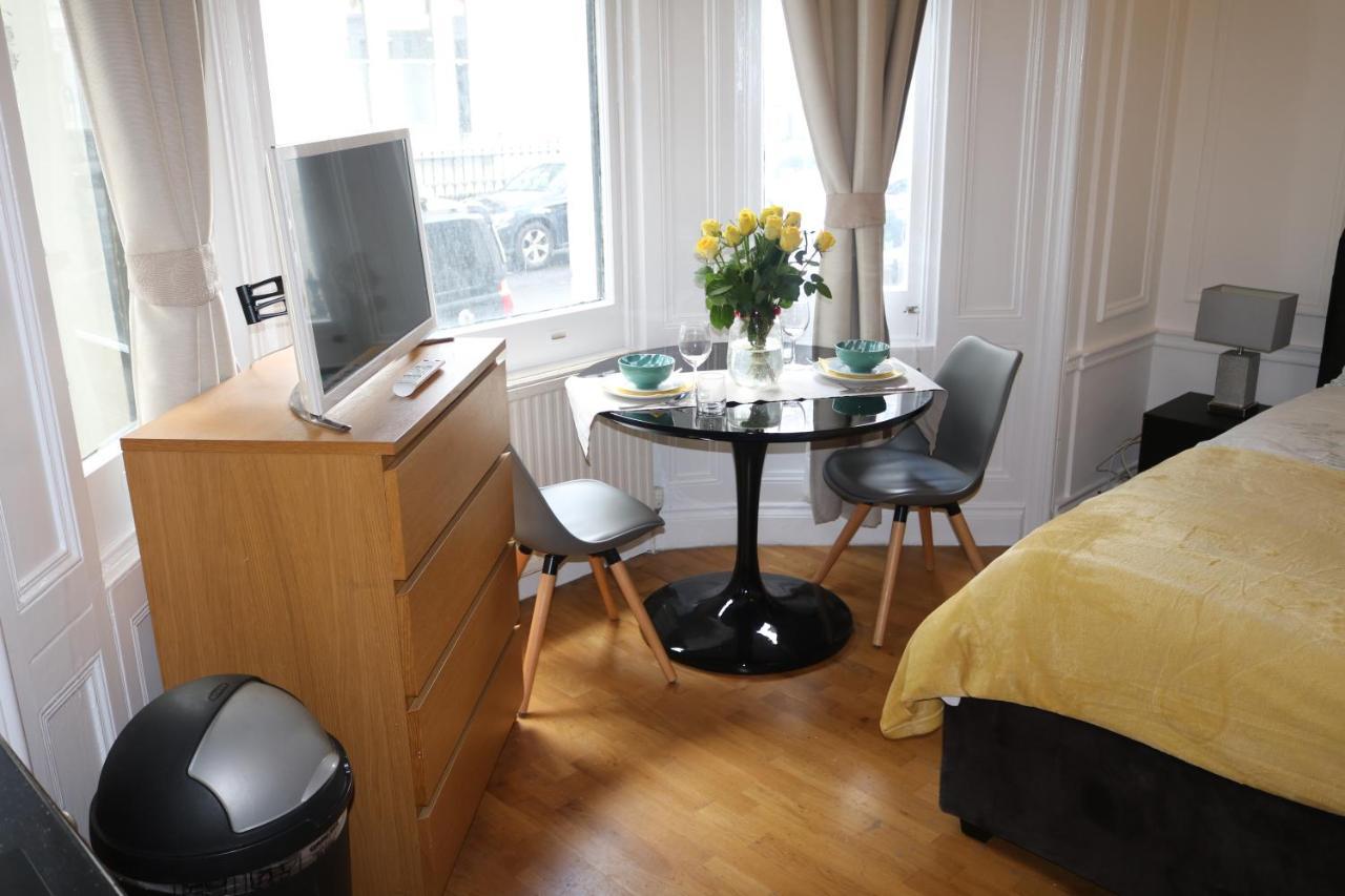 The Courtfield Plaza Apartamento Londres Exterior foto